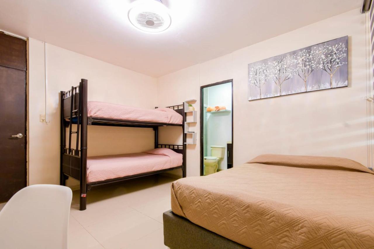 Hostal Vitta 과달라하라 외부 사진