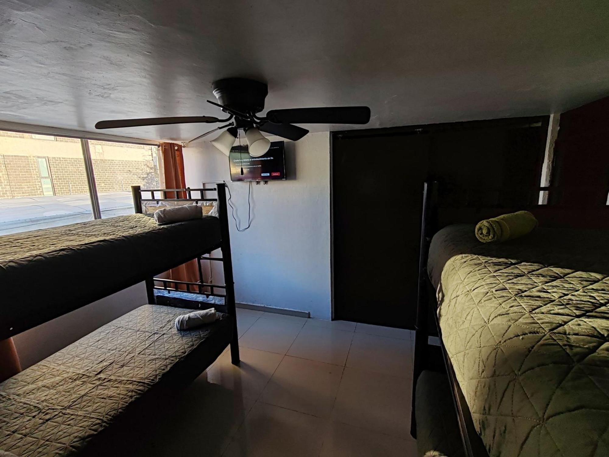 Hostal Vitta 과달라하라 외부 사진